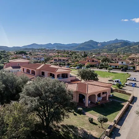 Tatil Evi Residenza La Cinta 1