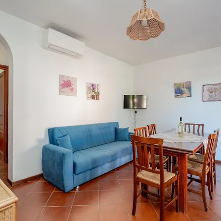 Residenza La Cinta 1 *
